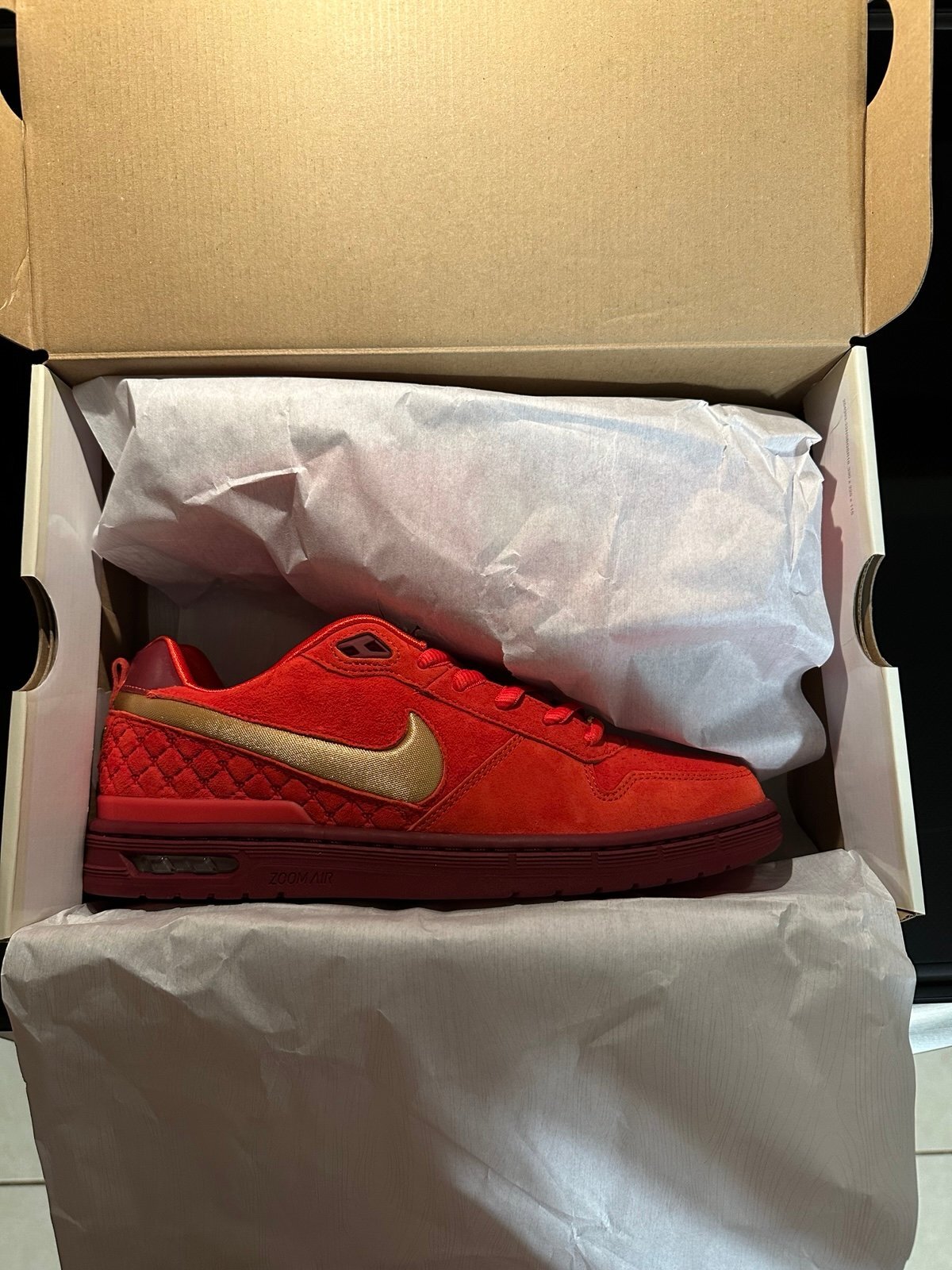 Nike SB Paul Rodriguez Zoom Air Lows 10.5 Habanero Red/Club Gold